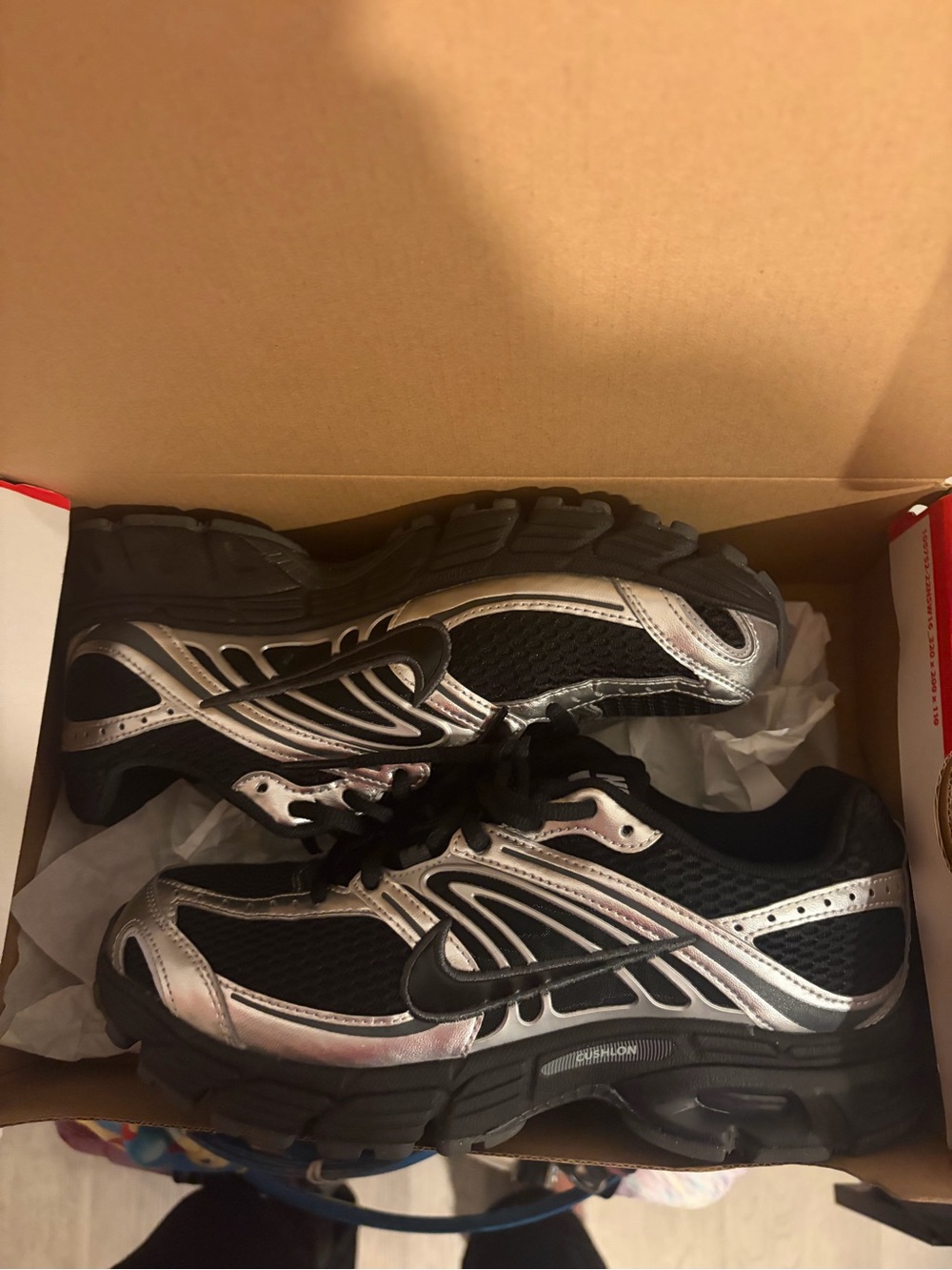 Nike Men’s Black and Silver Athletic Sneakers